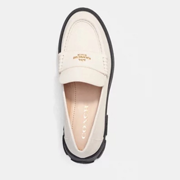 NWB Coach Ruthie Loafer - Picture 1 of 4